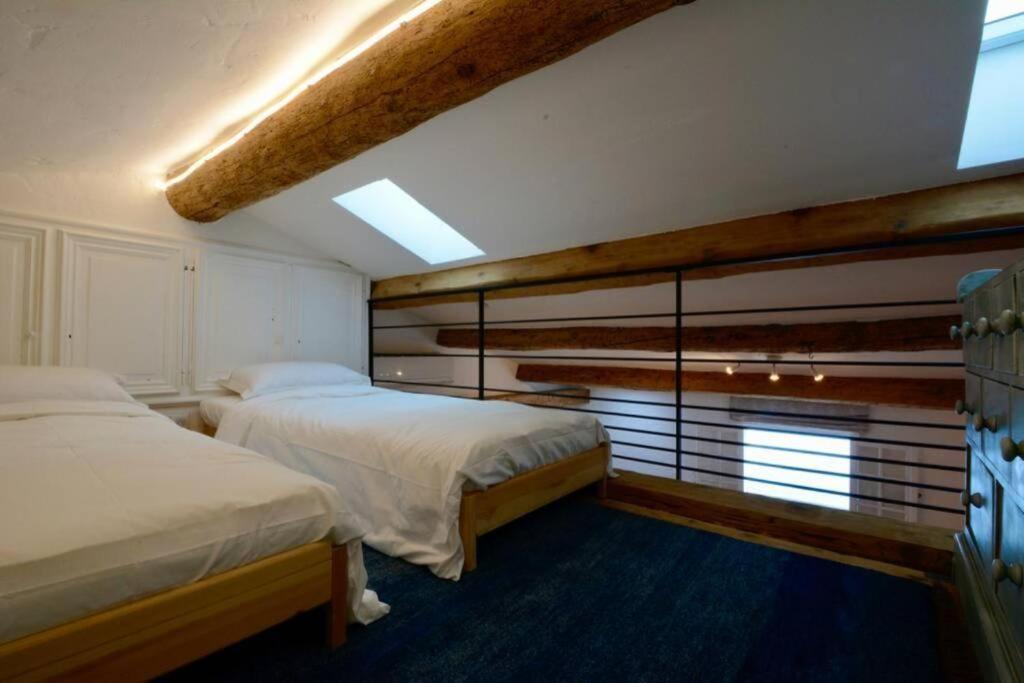 The Sea Apartment 2 - Sea View On The Ramparts Of Old Town Antibes Exterior foto